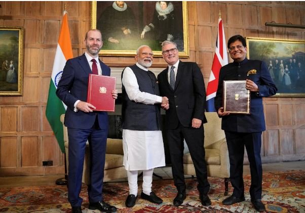 Uk India Fta Trade Agreement: 15 जुलाई से लागू होगा UK FTA, 99 प्रतिशत उत्पादों पर खत्म होगा टैरिफ, भारतीय सामानों की ब्रिटेन में पहुंच होगी आसान
