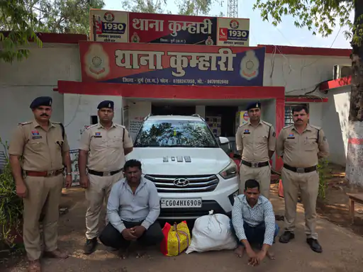 CG News: A 'drug cellar' was built in the car doors, two smugglers carrying 14.5 kg of marijuana arrested.