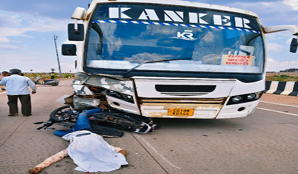 CG Accident: Motorcyclist killed after being hit by luxury bus; driver absconding.