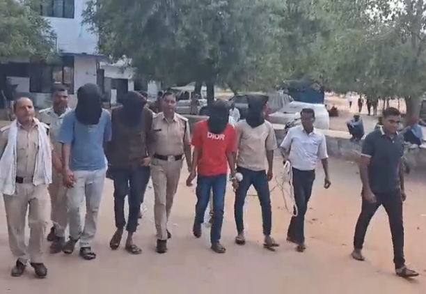 MP News: Female student takes her own life after threats to circulate obscene photos; four accused arrested, search underway for one.
