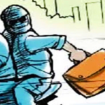 Raipur City Crime: Gas agency manager robbed of Rs 10 lakh in broad daylight, bike-borne miscreants carried out the crime.