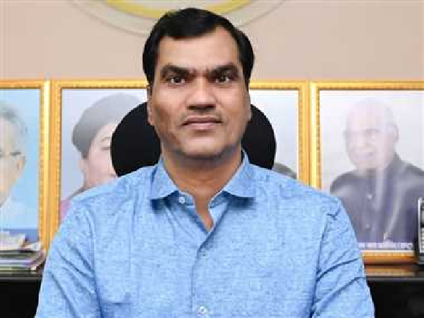 CG Breaking: IAS Ramesh Kumar Sharma moved out of the Home Department; assigned new responsibility as Commissioner of Cooperation.