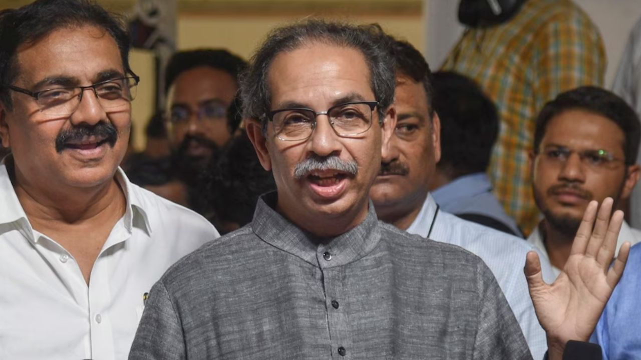 Operation Tiger : उद्धव ठाकरे की शिवसेना (यूबीटी) में टूट पक्की! 6 बागी सांसदों ने लोकसभा स्पीकर को सौंपा पत्र