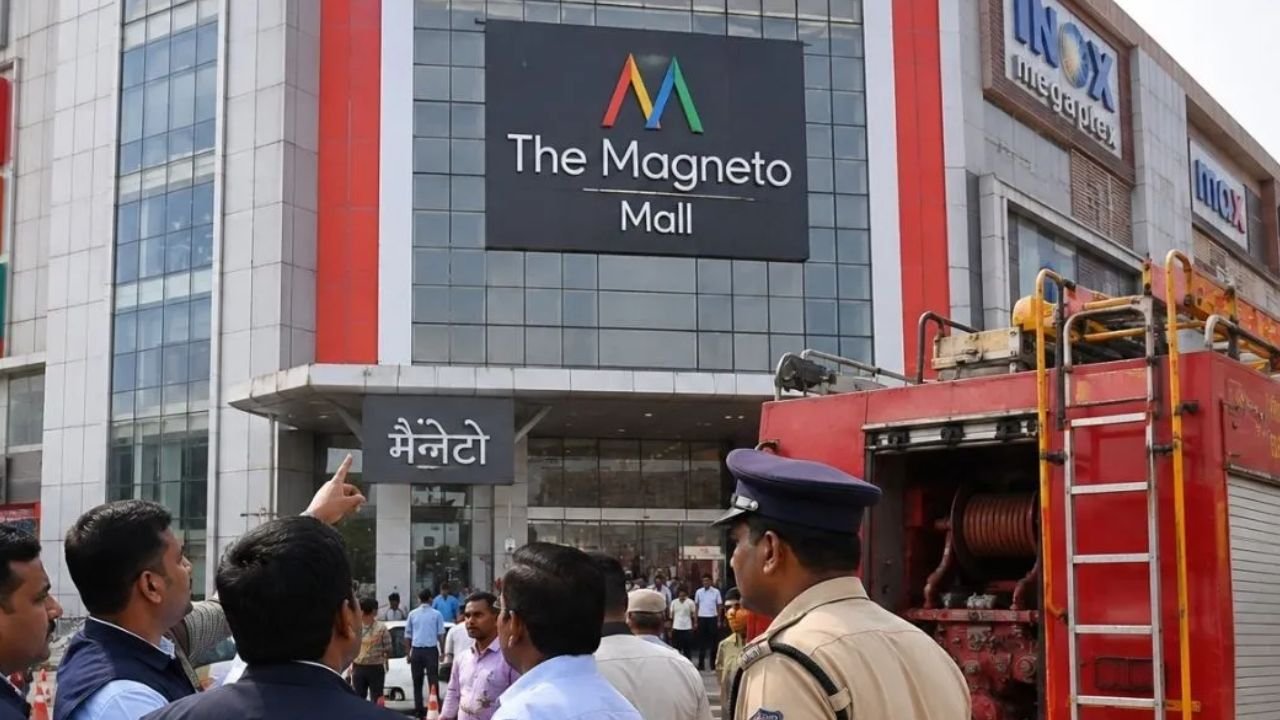 CG News : कोचिंग सेंटर्स के बाद अब मॉल, कॉम्प्लेक्स और मल्टीस्टोरी बिल्डिंग की बारी, कॉमर्शियल भवनों की भी होगी जांचCG News : कोचिंग सेंटर्स के बाद अब मॉल, कॉम्प्लेक्स और मल्टीस्टोरी बिल्डिंग की बारी, कॉमर्शियल भवनों की भी होगी जांच