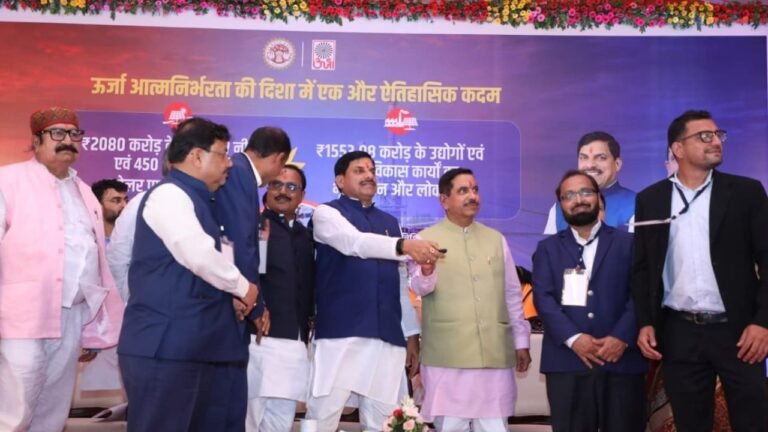 MP News : मध्यप्रदेश को ग्रीन एनर्जी की नई सौगात, CM डॉ. मोहन यादव ने 950 मेगावॉट के दो सोलर पार्क का किया लोकार्पण