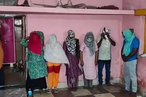 Sex racket busted in Raigarh: सेक्स रैकेट का भंडाफोड़, 4 युवतियां और 2 दलाल हिरासत में