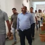 CG Bribery: 10 हजार रुपए की रिश्वत लेते तहसीलदार का रीडर गिरफ्तार, नामांतरण के लिए की थी पैसों की डिमांड
