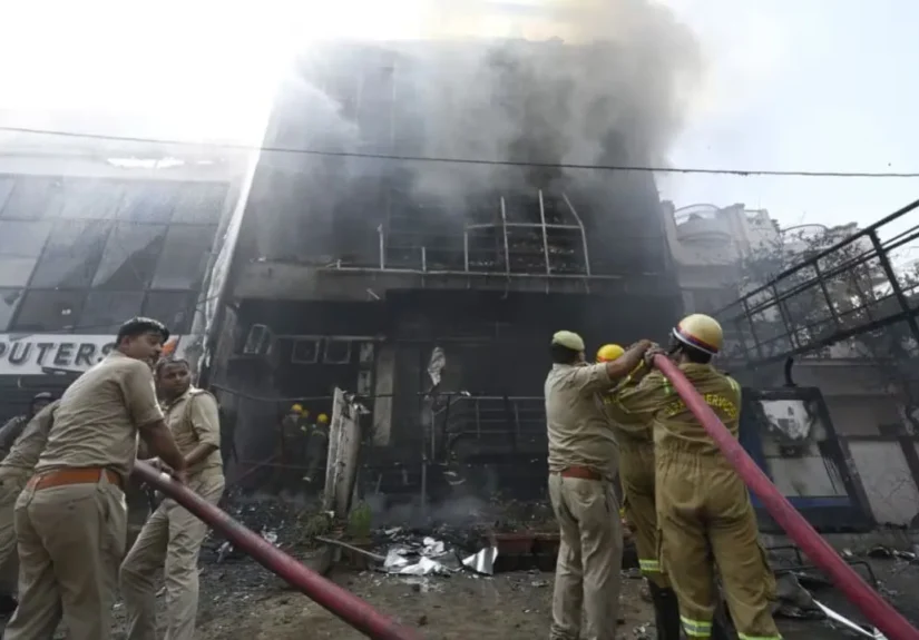 Lucknow Coaching Center Fire Tragedy: थंब इम्प्रेशन लॉक, ऑटोमैटिक गेट बंद होने से फंसे छात्र, लखनऊ अग्निकांड मामले में बड़ा खुलासा