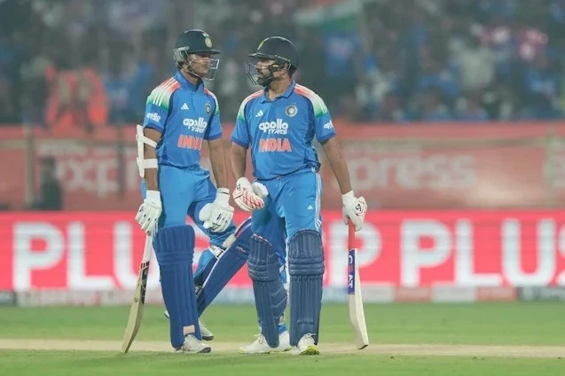 Team India : वनडे में 400+ रन बनाने के मामले में भारत बना नंबर वन, साउथ अफ्रीका की बराबरी की