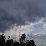 CG Weather News: Signs of the monsoon's arrival in Chhattisgarh; 'Yellow Alert' issued for rain and lightning in several districts; relief from the heat expected soon.