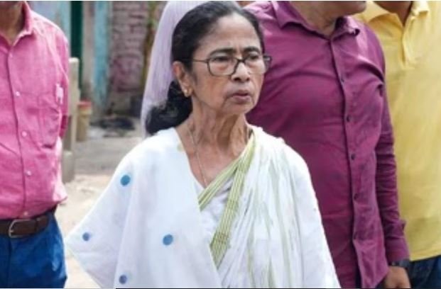 tmc-bagi-vidhayak-bengal-maharashtra-model-mamata-banerjee-crisis