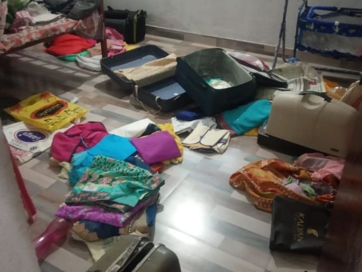 MP News: Theft worth ₹15 lakh sparks panic; neighbors help catch the thief red-handed, yet he manages to give the police the slip and escape.