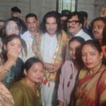 Raipur City News: Devkinandan Thakur Maharaj accorded a grand welcome at Mana Airport; State government grants him 'State Guest' status.