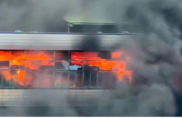 Massive fire at China Huiteng shoe factory, 28 people burned to death