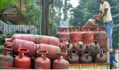 Commercial LPG cylinder price reduced by Rupee 183