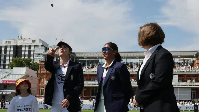 IND W vs ENG W Test: 142 साल के इतिहास में पहली बार लॉर्ड्स में महिला टेस्ट मैच, इंग्लैंड ने भारत के खिलाफ टॉस जीतकर चुनी गेंदबाजी; देखें प्लेइंग-11