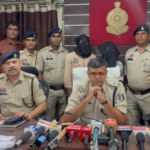 CG Crime: Two arrested for attempting to rob a jeweler; they had arrived disguised as women, armed with a country-made pistol and chili powder.