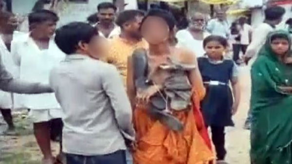 MP News: Amid a land dispute, a married woman was stripped half-naked, had her hair chopped off, and was paraded through the village wearing a garland of shoes and slippers; a case has been registered against 11 individuals.