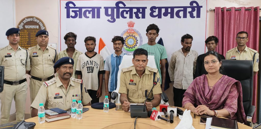 CG Crime : शराब पार्टी में दोस्त बना कातिल, मामूली विवाद के बाद युवक की पीट-पीटकर हत्या, 2 नाबालिग समेत 8 गिरफ्तार