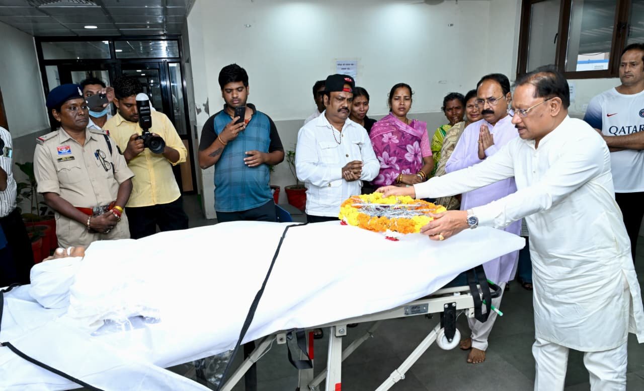 Teejan Bai: Chief Minister Vishnu Deo Sai paid tribute to Padma Vibhushan Dr. Teejan Bai, stating that Chhattisgarh has lost a priceless gem of its cultural identity.