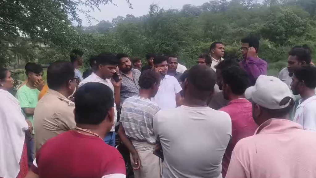 CG News : मां की एक झपकी बनी जिंदगी भर का दर्द, नदी किनारे मिला 2 वर्षीय मासूम का शव
